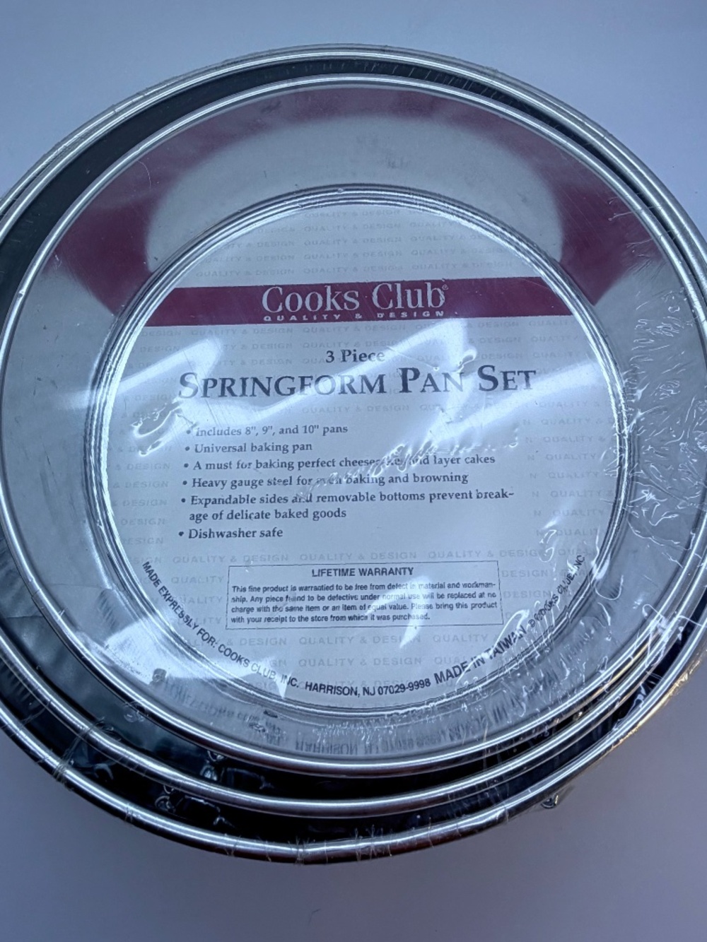 Springform Pan Set - 3 sizes - NWOT - Picture 3 of 4